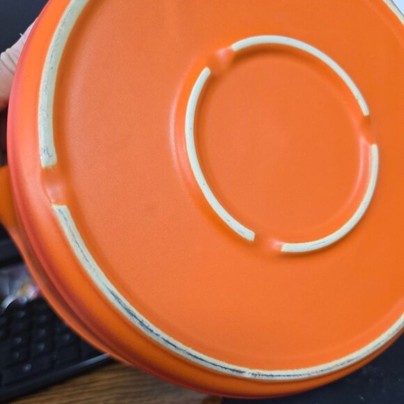 Parini Orange Gradient Cast Iron Dutch Oven W/ Lid 2.5 Qt Round Casserole Dish - Picture 9 of 11